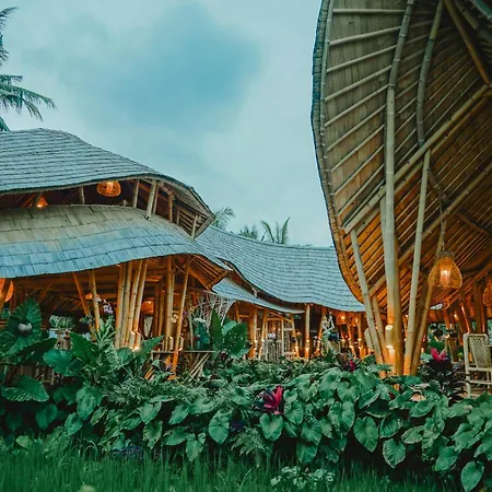 Green Lander Ubud