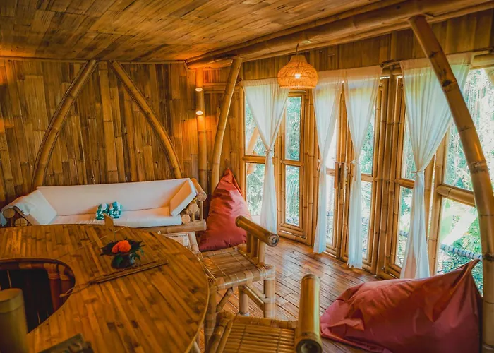 Lander Hotel