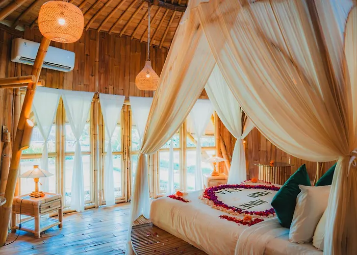 Lander Ubud (Bali)